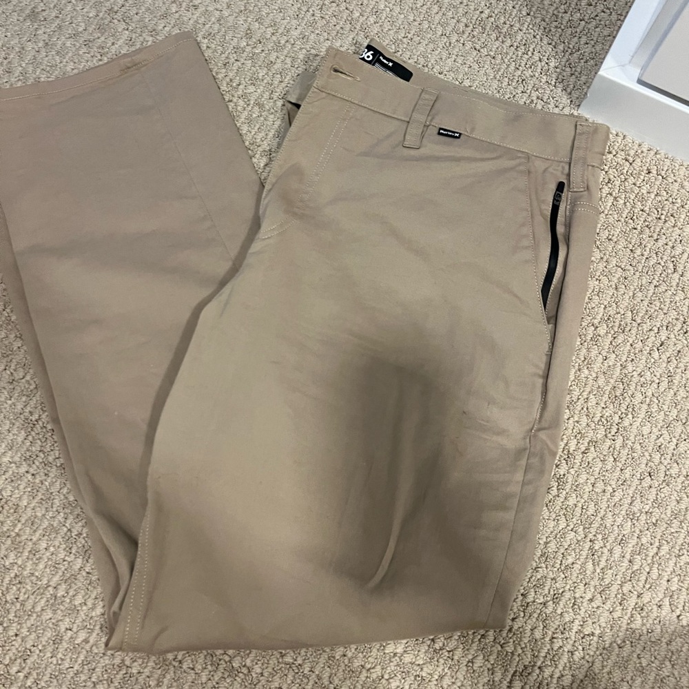Men’s HURLEY dry fit khakis.  Size 36